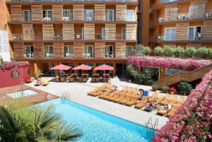 ALEGRIA Plaza Paris 4 Star