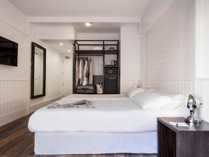 Hotel Delamar 4 Star Sup Adults Only 18 Plus